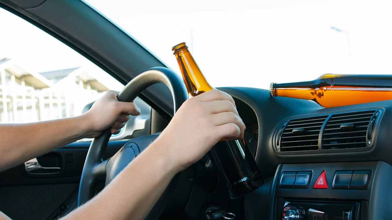 Driving under the influence of alcohol is punishable by UAE